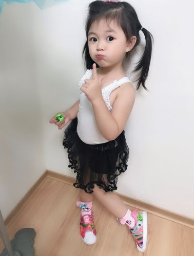 木耳邊無袖上衣